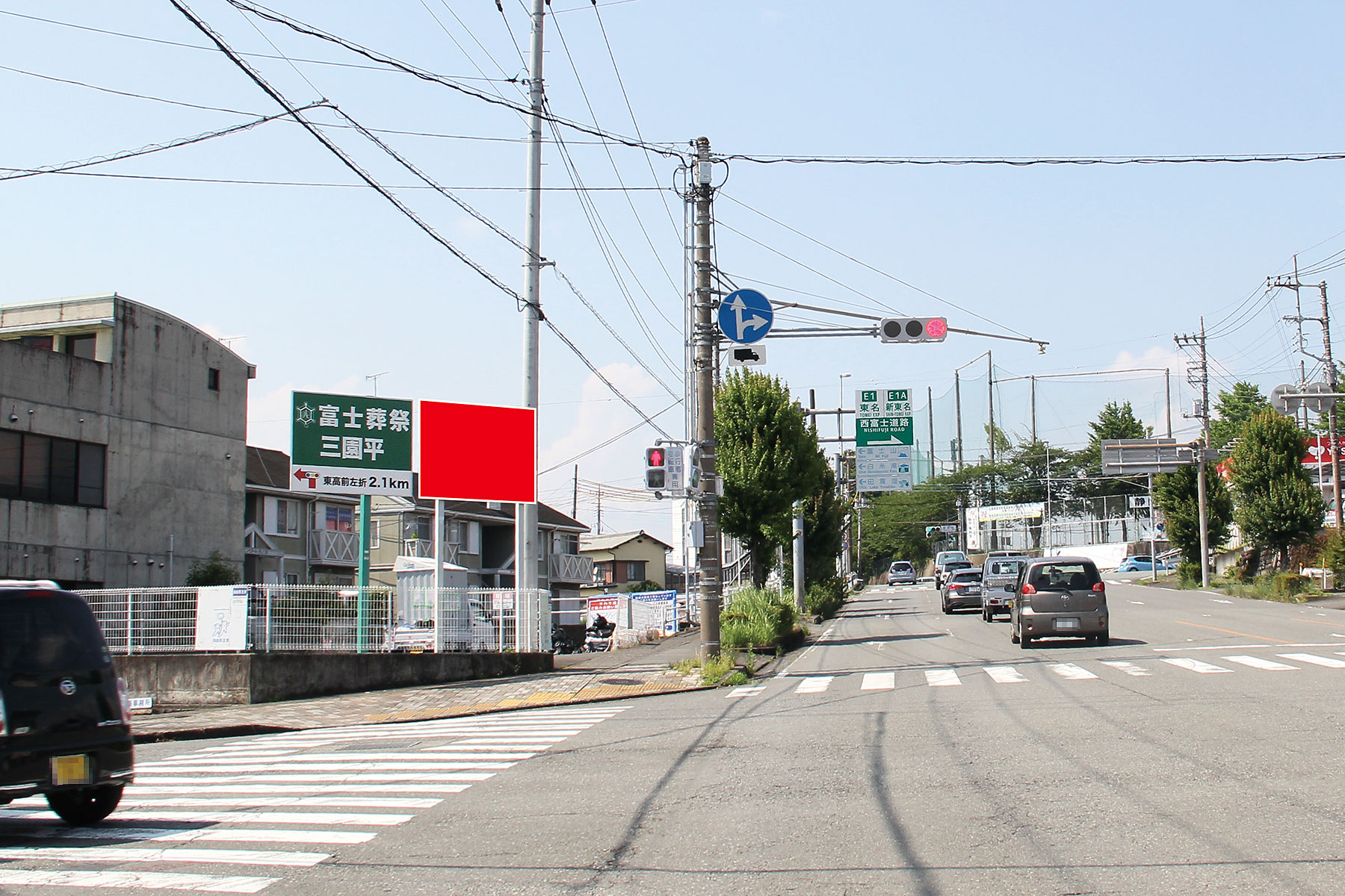 富士宮市東高前交差点南側付近